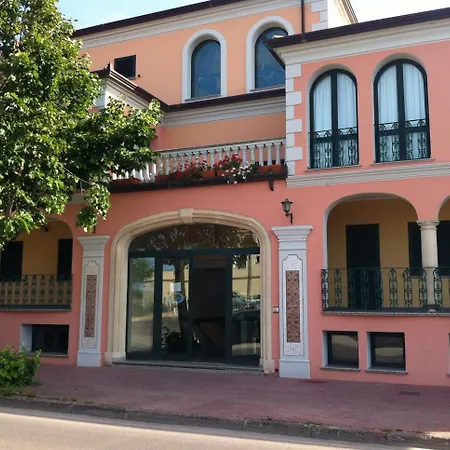 Residence Marina Palace-2